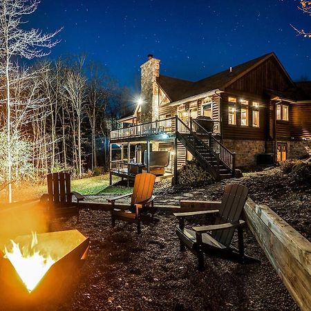 エリコットビル Luxurious Chalet! Hot-Tub, Bonfire & Ideal Location For Skiing & Townヴィラ エクステリア 写真