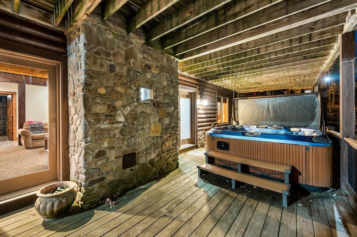 エリコットビル Luxurious Chalet! Hot-Tub, Bonfire & Ideal Location For Skiing & Townヴィラ エクステリア 写真