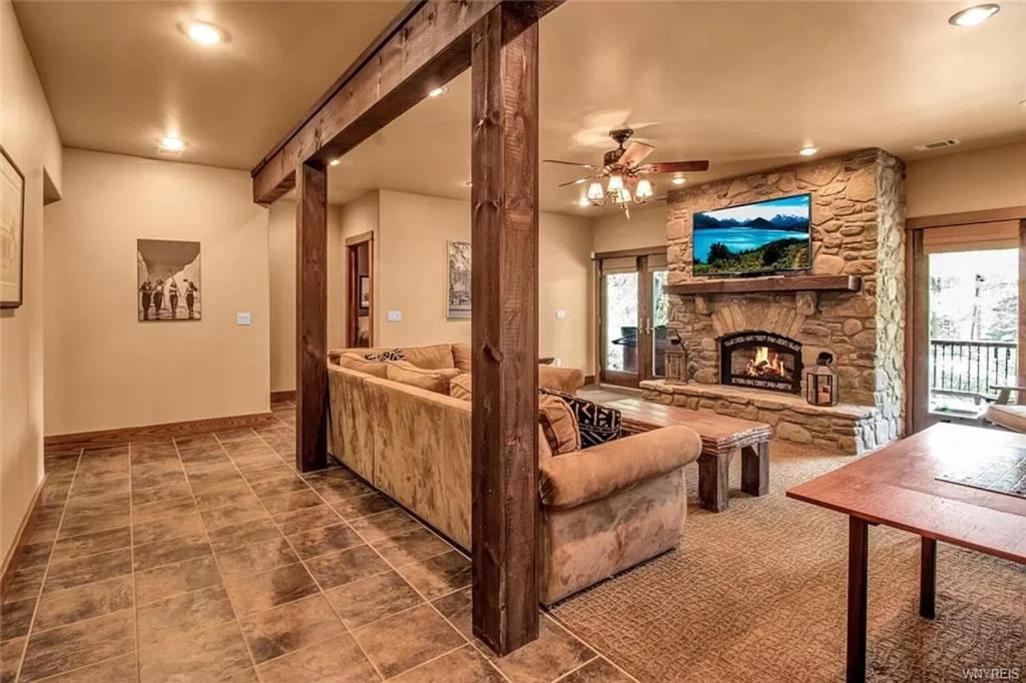 エリコットビル Luxurious Chalet! Hot-Tub, Bonfire & Ideal Location For Skiing & Townヴィラ エクステリア 写真